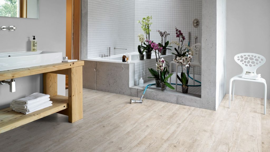 laminate bathroom flooring