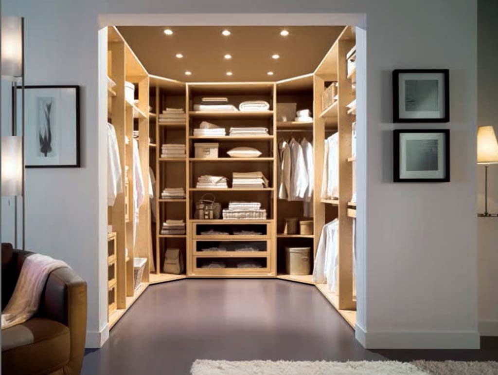 How To Optically Increase The Space? wardrobe