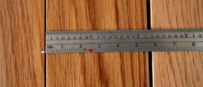Most Common Wood Flooring Installation Mistakes expansion-gaps