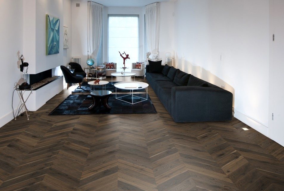Chevron-French-Oak|Smoked Herringbone Flooring