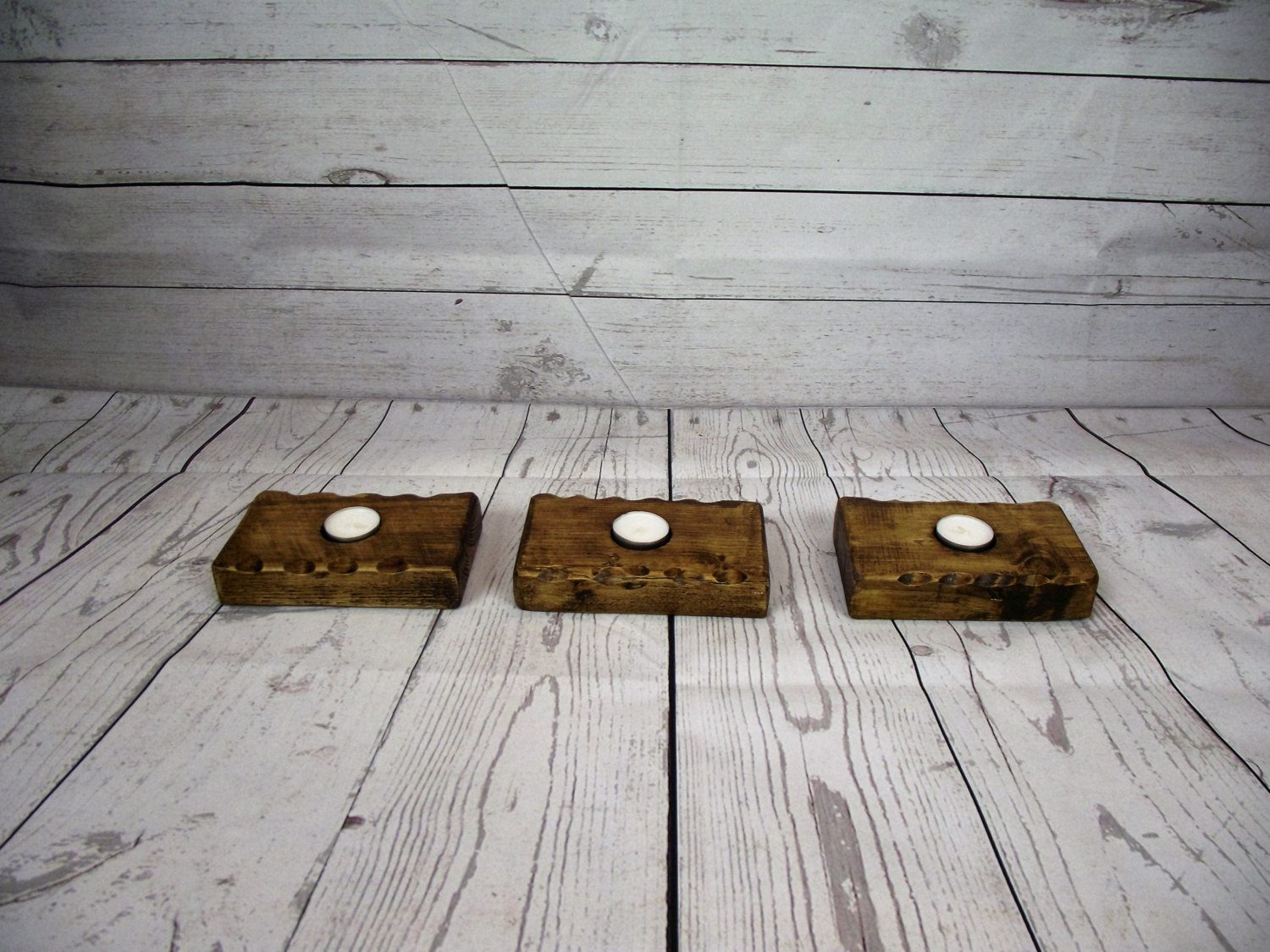 candle-stainns-on-wood-flooring|removing-candle-wax-from-the-wood-flooring
