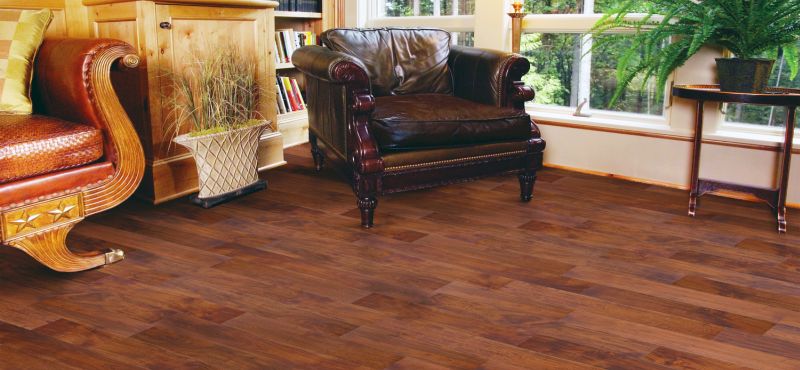 installation-of-engineered-flooring|installing-the-first-course|Installing-wood-flooring|installing-wood-flooring