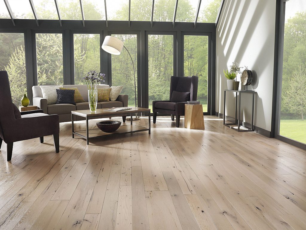 How Long Does Wood Flooring Last? wood flooring living room