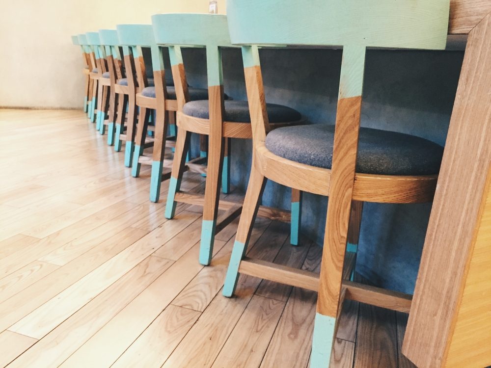 oak_flooring_restaurant||wood flooring in dance floor